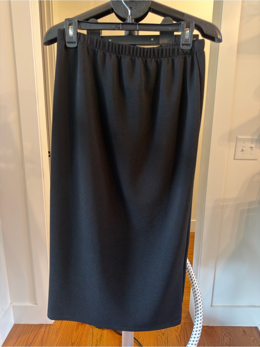 Zadie B’s Classic Textured Black Women’s Midi Skirt